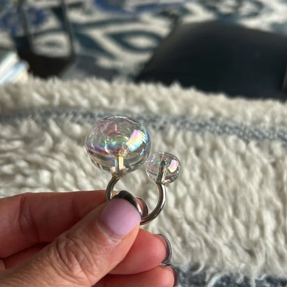 Elegant Glass Bubble Ring - Picture 4 of 6